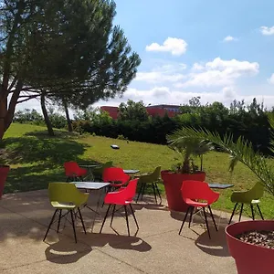 https://cerise-valence.hotels-rhonealpes.com